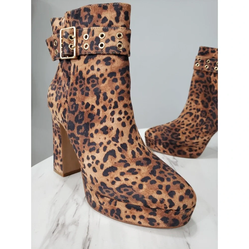 NEW NO BOX SIZE 11 Jessica Simpson Animal Print Block Heel Chunky Leopard Boots